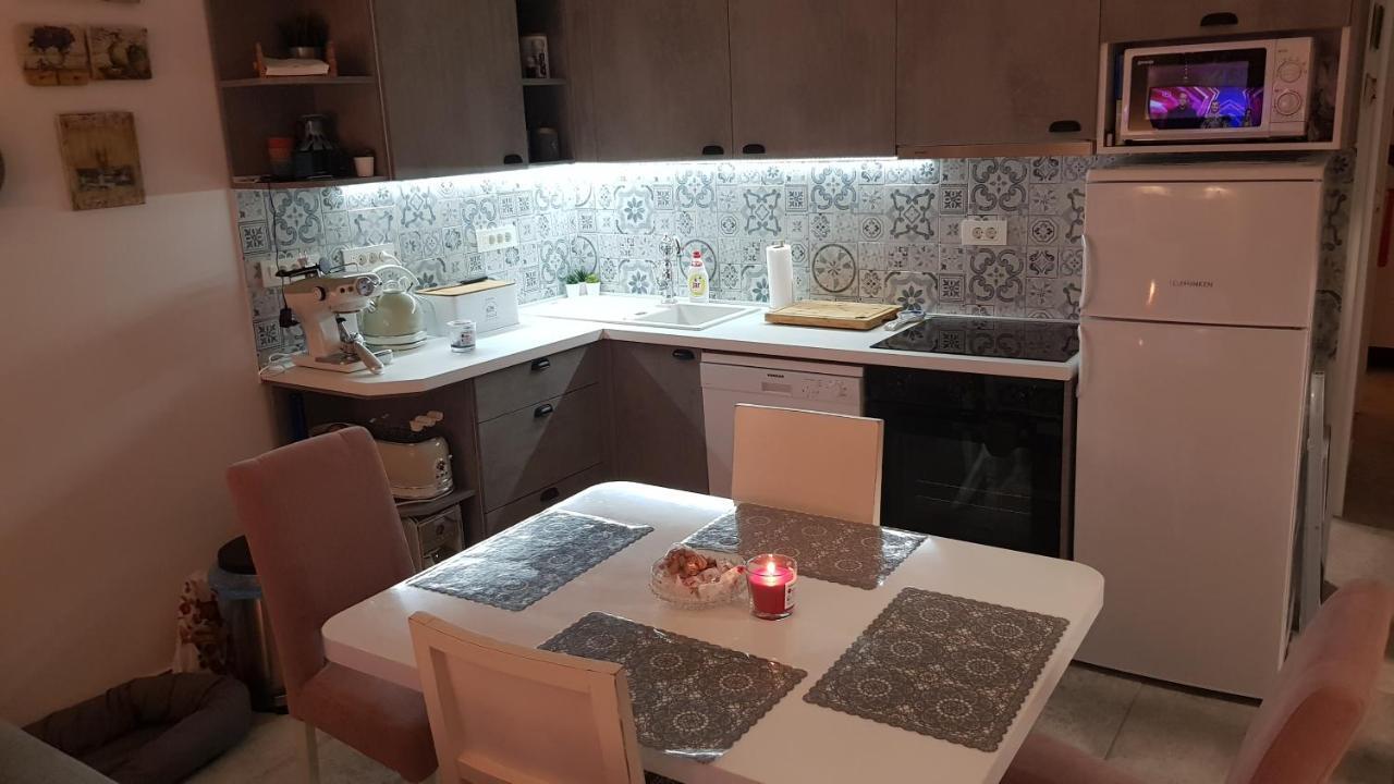 Kuca Za Odmor Jelena Vila Starigrad Paklenica Exterior foto